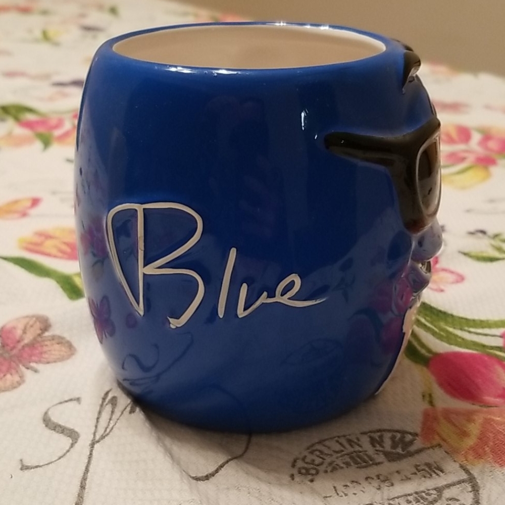 Vintage Blue M&M Vintage Coffee Cup Large EUC - Picture 3 of 5
